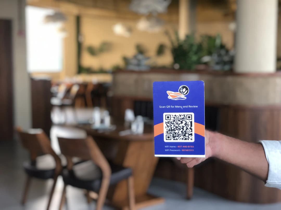 Boat & Bites QR code for collecting customer reviews