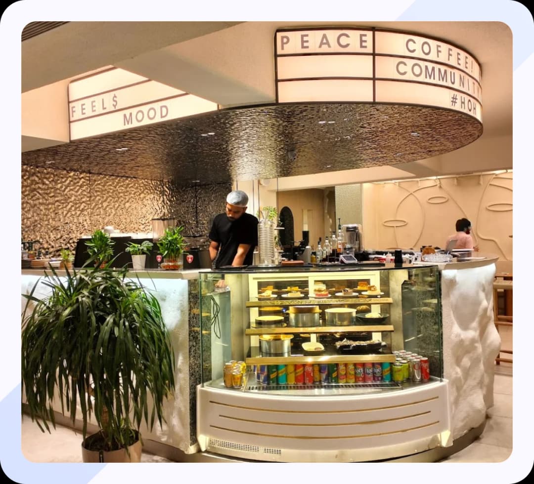 House of Huegah Cafe: Transforming Customer Feedback with Feedspace