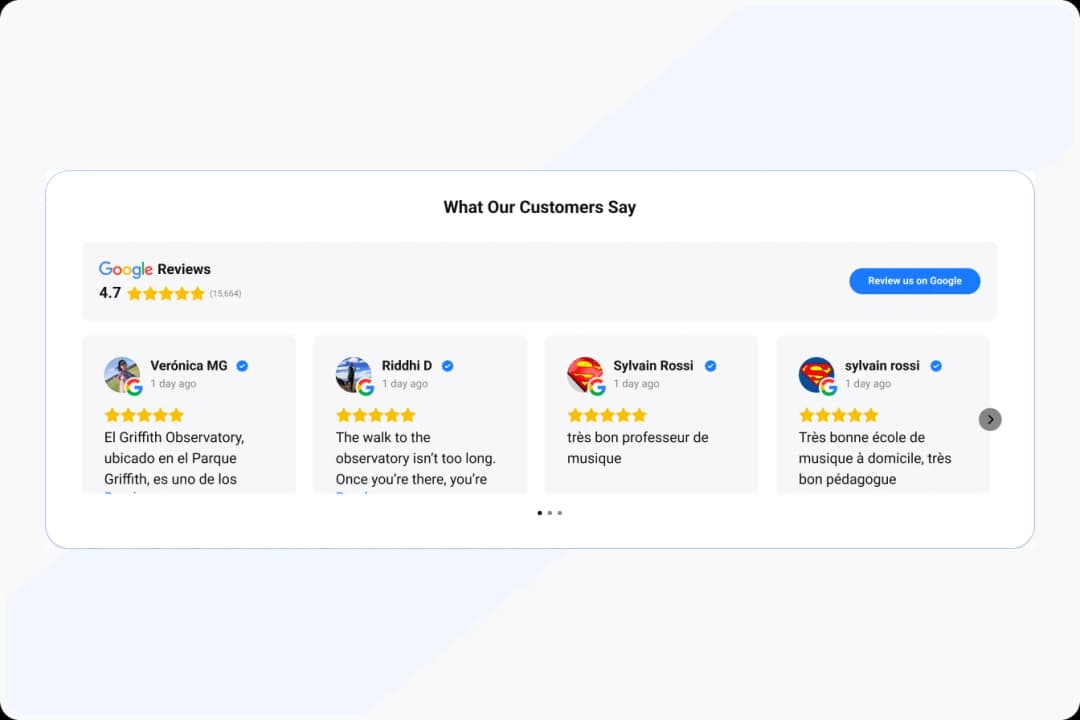 Displaying customer reviews on a website using a review widget